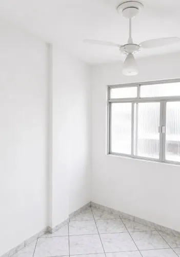 Aluga-se apartamento no centro de Macaé/RJ
