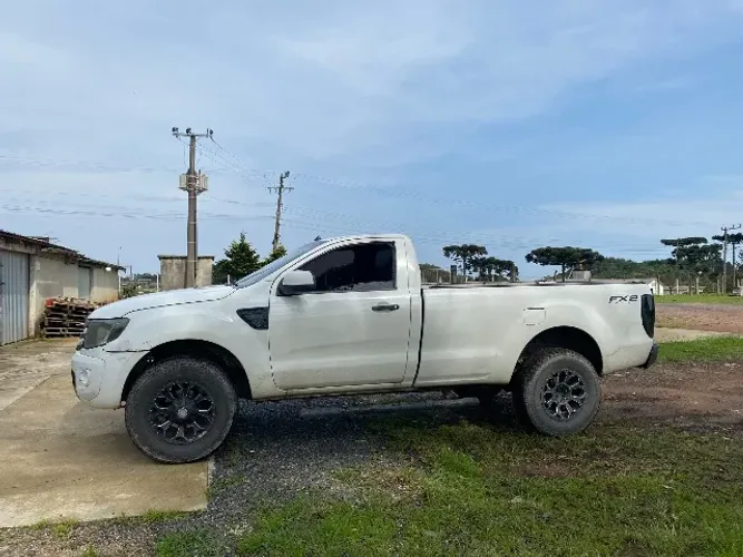 Ford Ranger XLS 2.5 16V 4X2 CS 2014