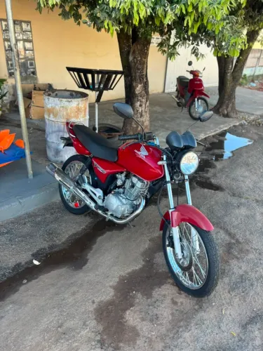 Titan 150 completa