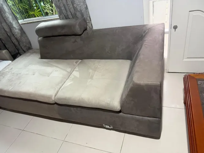 Vendo sofá em bom estado.