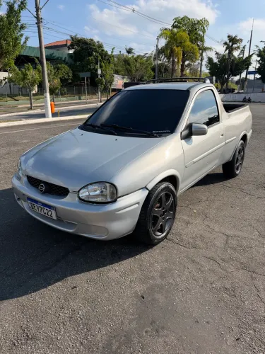 Chevrolet Corsa Pick-up Std/ Rodeio 1.6 MPFI 2002