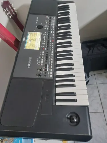 Teclado korg PA600