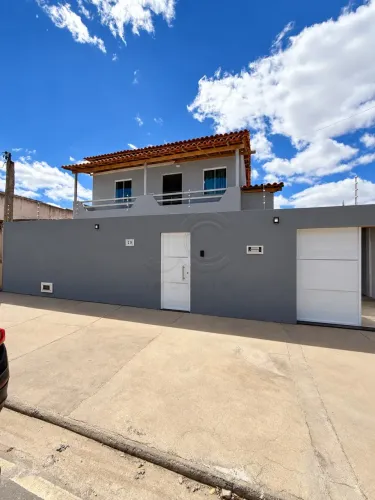 Casa à venda - Bairro Felícia, próximo ao Juracy Magalhães