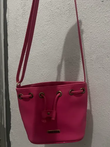 Bolsinha Bianca Rumão, ótima qualidade em perfeito estado