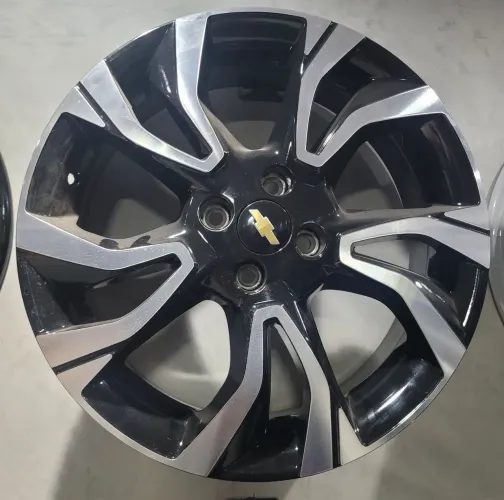 Rodas Ônix ou Prisma aro17 novas em até 10x de R$370,00 no cartão de crédito 
