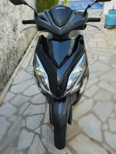 Honda elite 125