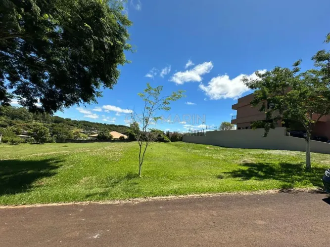 Terreno à venda no Cond. Terras de Canaã, Jardim Nova Esperança