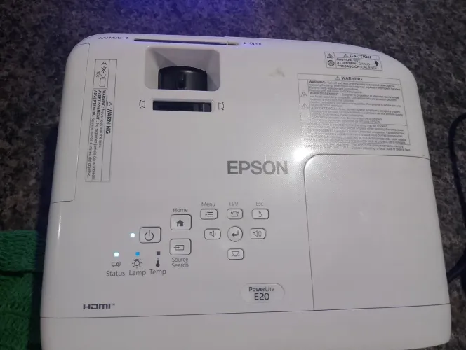 Projetor Epson E20