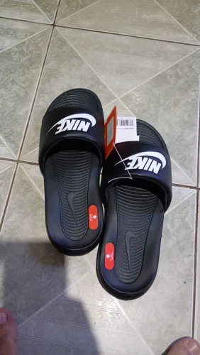 Chinelo Nike