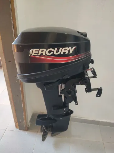 Vendo motor de popa Mercury 15 hp