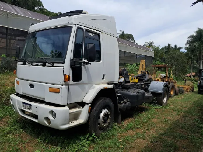 Vende troca caminhao guincho zero grau hidraulico
