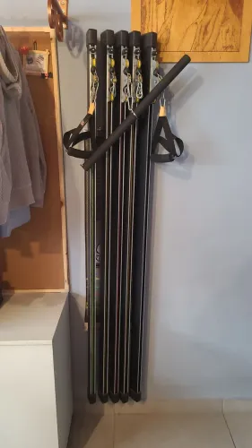 Estação de exercícios Fit Pulley completa com 05 células com pouco uso.