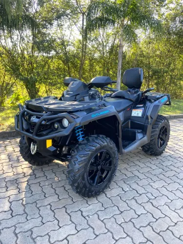 Quadriciclo Can-Am Outlander 850 Max XT , ano 2021
