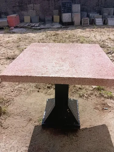 Mesa pequena dd granillite