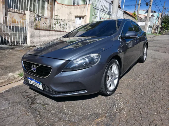 Volvo V40 T-4 2.0 Aut./mec. 2014