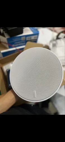 Instalador de som ambiente