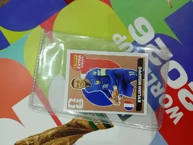 Figurinha legend do mbappé  bronze 