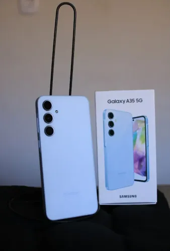 Samsung Galaxy A35 5G 256GB - Conservado, Caixa e Acessórios