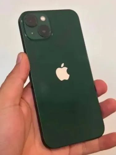 iPhone 13 verde