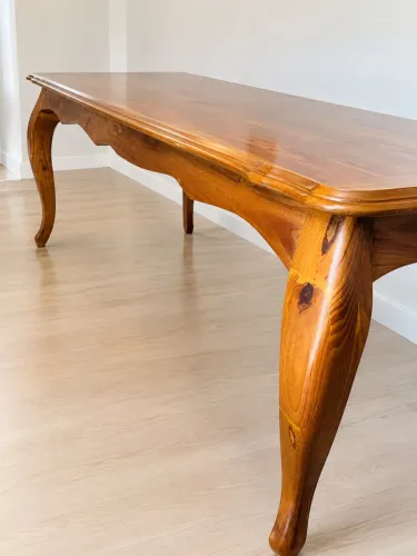 Mesa de Jantar Luís XV