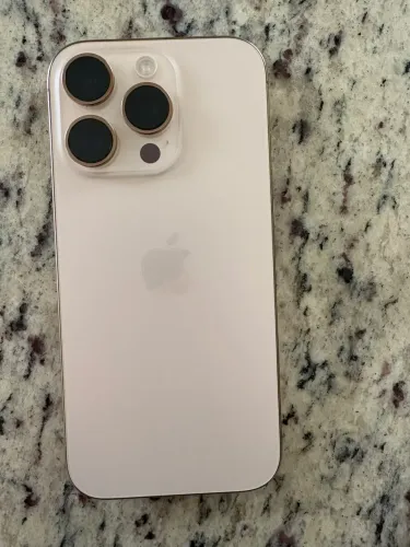 iPhone 16 Pro 256 GB 100% bateria