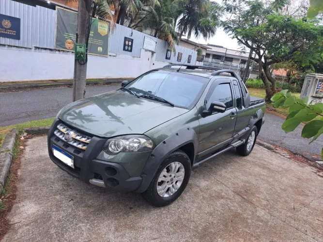 Fiat Strada Adventure 1.8/ 1.8 Locker Flex CE 2009