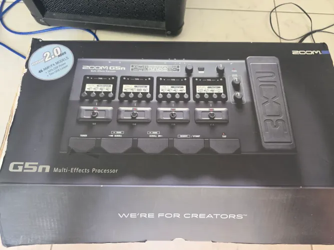 Pedaleira Zoom G5n estado de nova