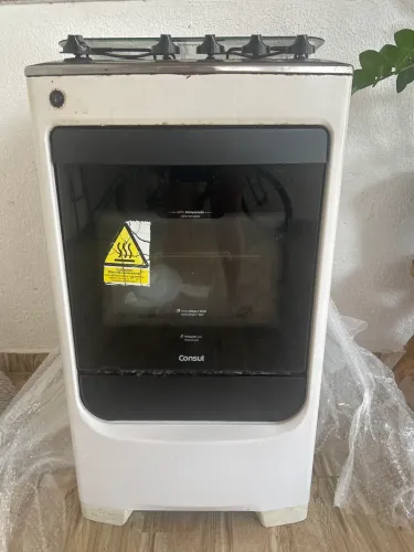 Fogão 4 bocas, mesa de inox, adaptado para gás de condomínio.