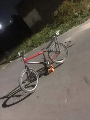 Bicicleta aro 20 montadinha estilo SP