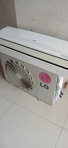 Vendo uma central de ar de 9000 BTU