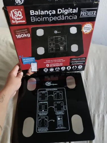 Balança de bioimpedância 