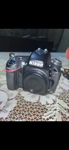Câmera NIKON D610