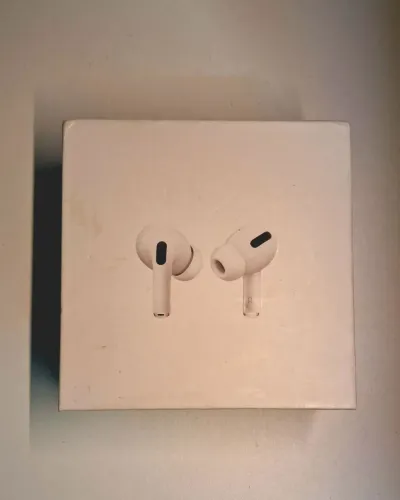 Airpods Pro Quebrado