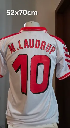 Camisa Dinamarca 1998 M. Laudrup - Número 10
