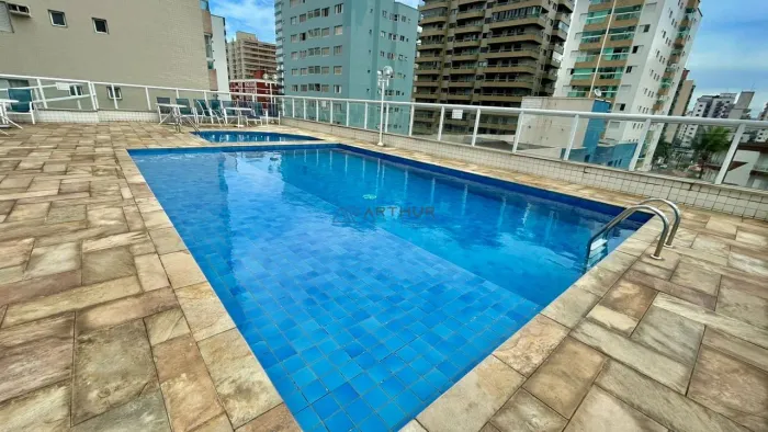 Apartamento à venda na Vila Tupi em Praia Grande a 300 metros da praia