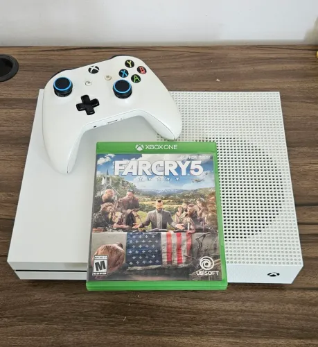 Xbox One S 1Tb, zeradinho. Passo cartão.