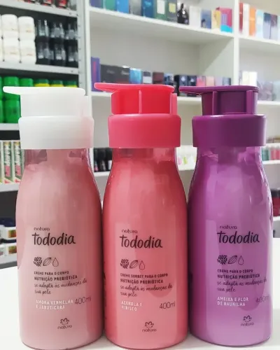 Creme com Nutrição prebiótica. Sua pele mais firme e mais macia.?