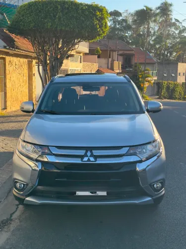 Mitsubishi Outlander 2.0 16V 160cv Aut. 2016