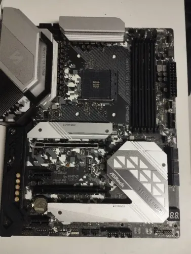 Placa Mãe AsRock B550 STEEL LEGEND AM4 DDR4