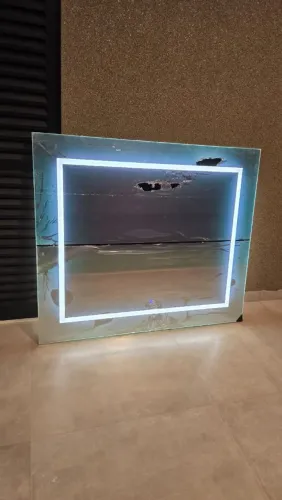 Espelho Decorativo, Camarim com LED (Touch Screen) - Novo