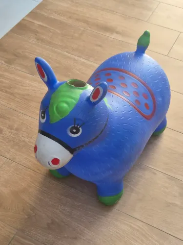 Cavalinho pula pula