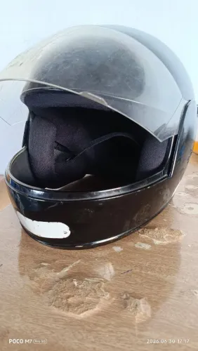 Capacete fechado
