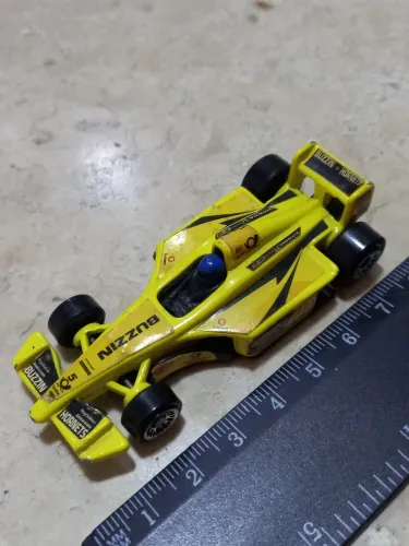 Hotwheels Buzzin Hornets. Ano 2000. Feito pro McDonald's. Em Taubaté.