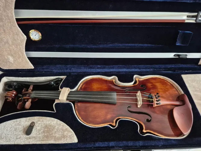 Vendo Violino Luthier