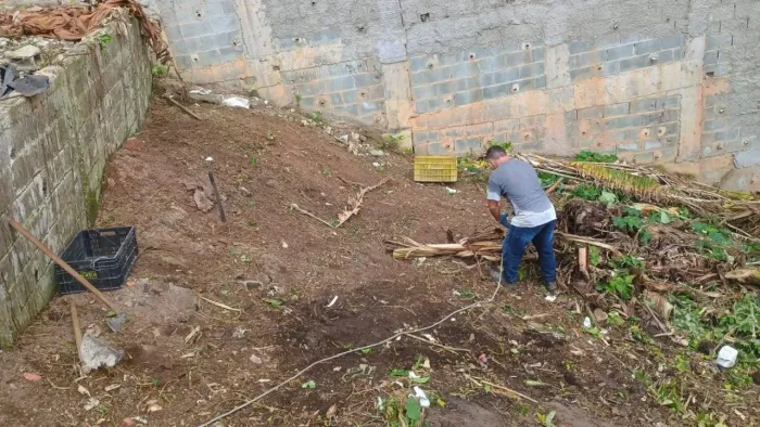 Terreno à venda, Vila Iasi, Taboão da Serra, SP