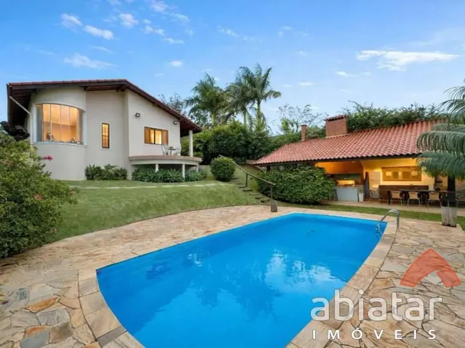 Casa à venda no Condomínio Granja Viana II 4 dormitórios Cotia/SP