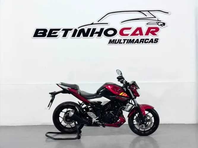 MT-03 /MT03 VERMELHA 2016/2017