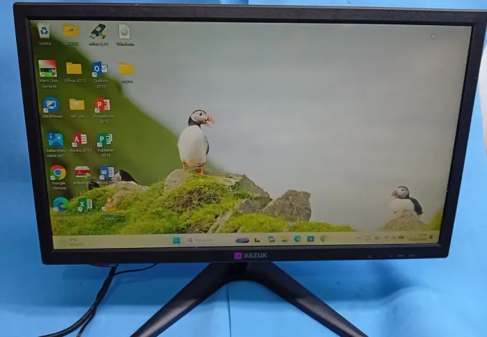 Monitor led 19.5 HD Kazuk HDMI e VGA