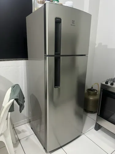 Geladeira nova R$ 1.950,00