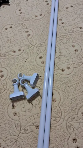 Varão branco para cortina
